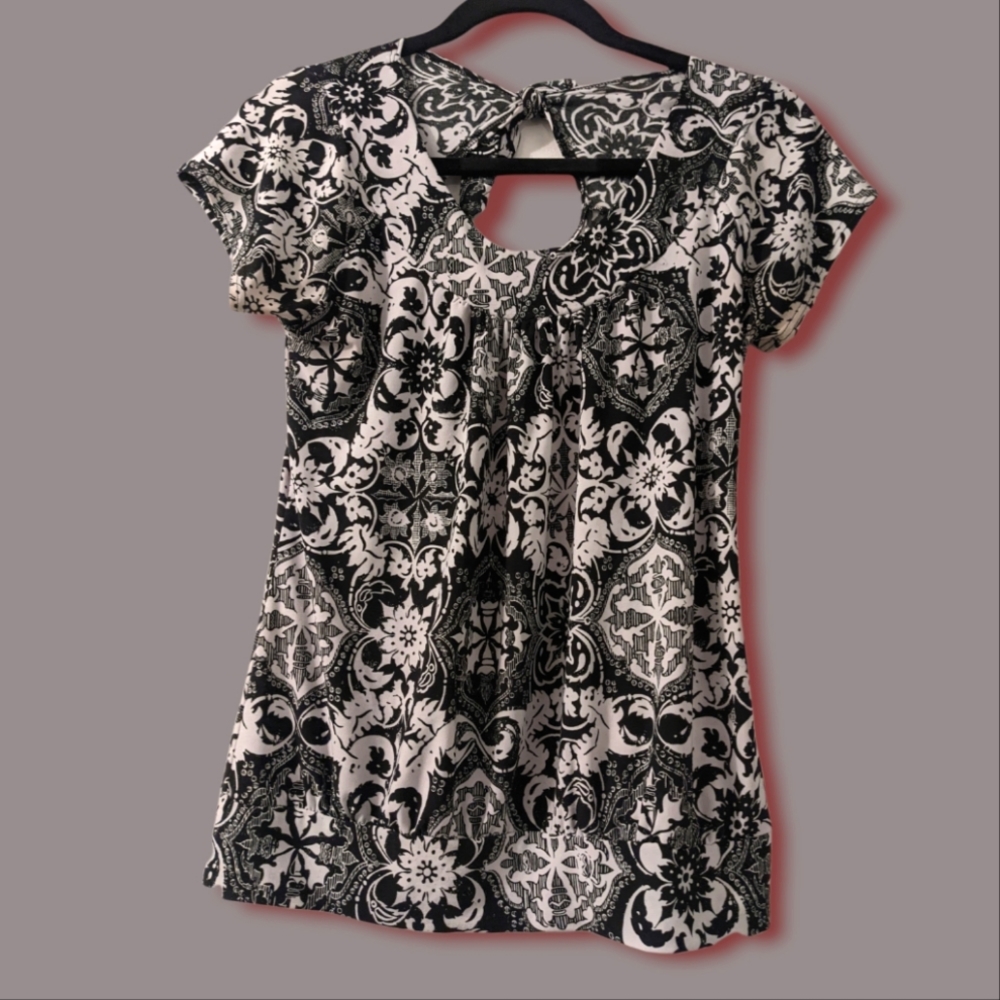 Saint Tropez West black and white open back tie shirt